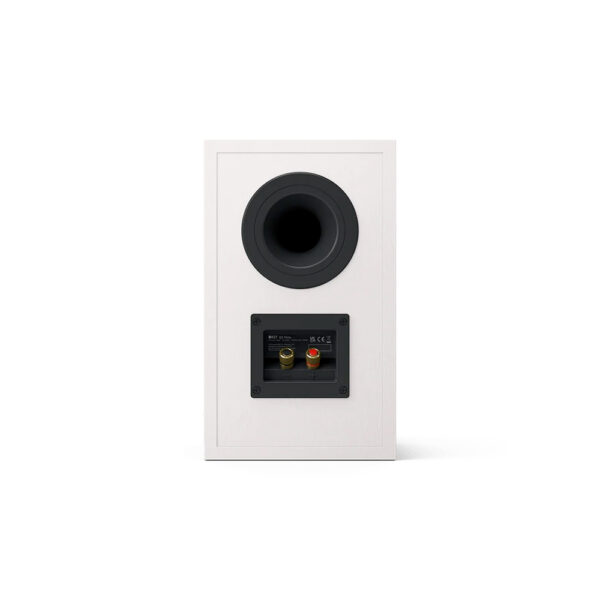KEF Q1 Meta vista posteriore con condotto bass-reflex
