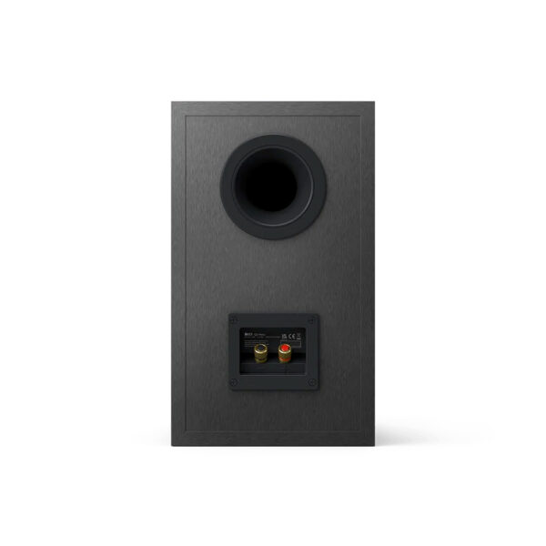 KEF Q3 Meta vista posteriore con condotto bass-reflex