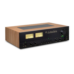 NAD C 3050 BluOS amplificatore stereo vintage moderno