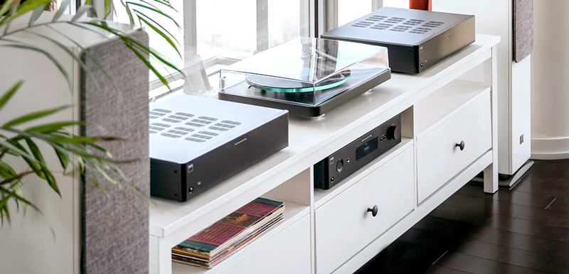NAD C 658 preamplificatore BluOS con Dirac Live