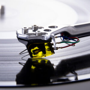 Rega Aphelion 2 diamante nudo a profilo Fine Line