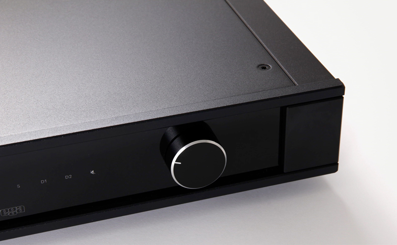 Rega Elex MK4 amplificatore classe AB con transistor Sanken