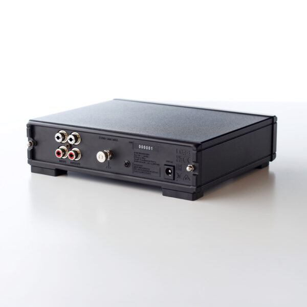 Rega Fono MM MK5 ingressi e uscite RCA posteriori