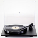 Rega Planar 1 nero coperchio