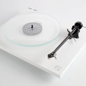 giradischi manuale Rega Planar 2 braccio RB220