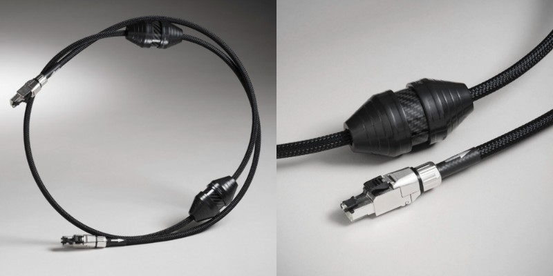 Cavo Shunyata Alpha-X Ethernet ad anello con due moduli neri e dettaglio del modulo con connettore RJ45