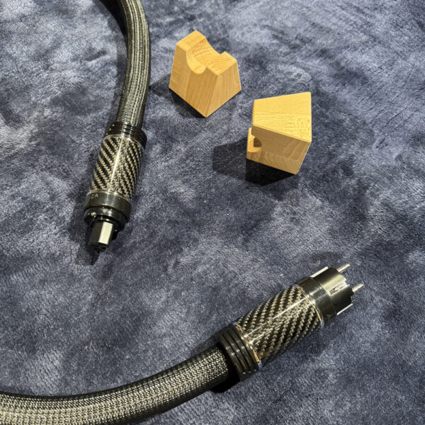 Sollevatori cavi audio e alimentazione Extrasound Bridge