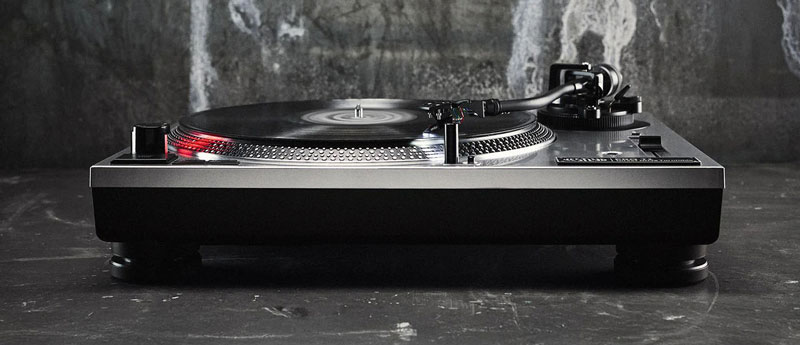 Giradischi DJ a trazione diretta