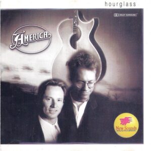 America – Hourglass, copertina frontale del CD