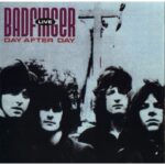 Copertina frontale del CD Badfinger – Day After Day (Live) (Essential Records)