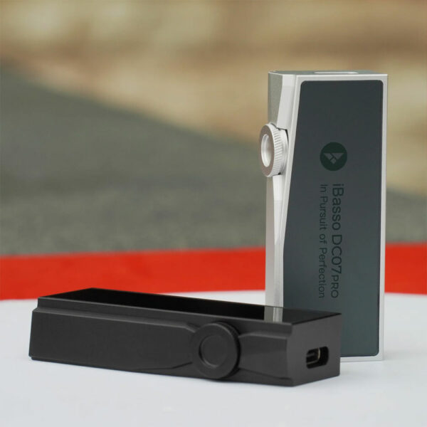 DAC USB-C uscite bilanciata e sbilanciata iBasso DC07PRO