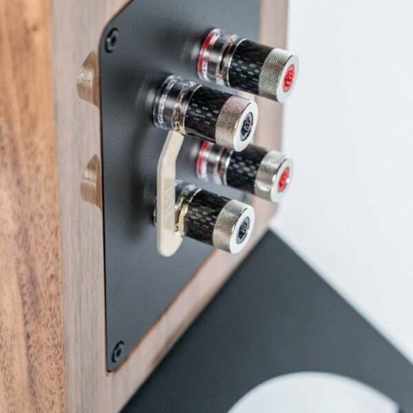 elac-concentro-s5092