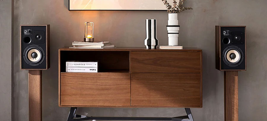elipson-heritage-XLS7-lifestyle
