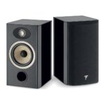 Coppia di diffusori Focal Aria Evo X N°1 nero lucido, uno senza griglia e uno con griglia