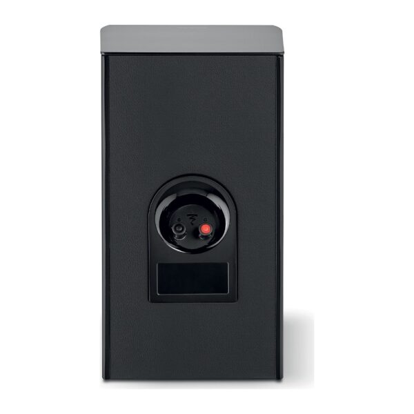 Retro del diffusore Focal Aria Evo X N°1 nero con i morsetti per i cavi dei diffusori