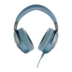 Cuffie Focal Azurys blu viste di fronte con il cavo collegato al padiglione sinistro