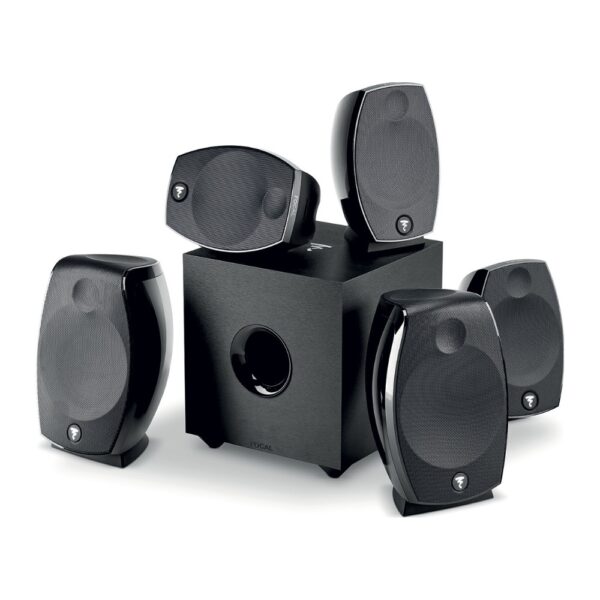 Focal Sib Evo Dolby Atmos 5.1.2 – sistema completo Sistema Focal Sib Evo Dolby Atmos 5.1.2 con i satelliti neri lucidi disposti intorno al subwoofer Cub Evo