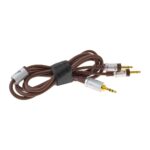 Cavi in dotazione delle Focal Stellia arrotolati, con connettori jack