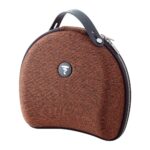 Custodia rigida color cognac delle cuffie Focal Stellia