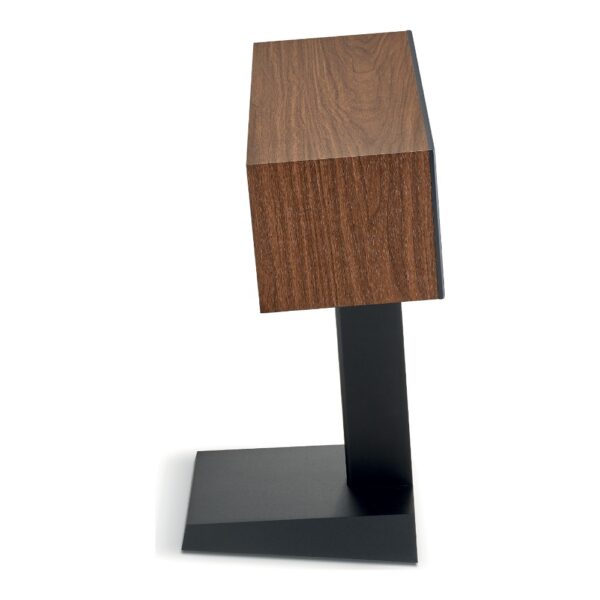 Vista laterale del Focal Theva Center sullo stand opzionale da 45 cm venduto separatamente