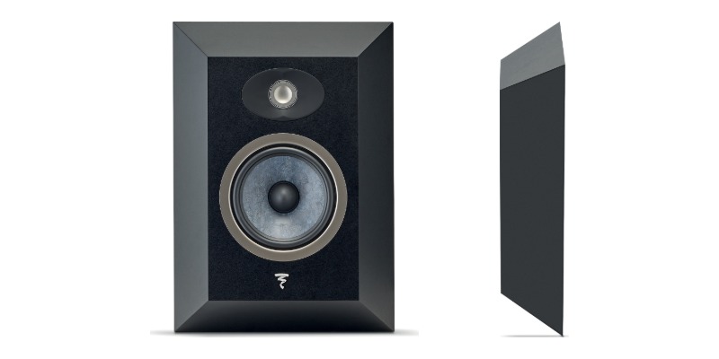 Focal Theva Surround visto di fronte e di profilo: tweeter TNF, cono Slatefiber e profondità ridotta per il montaggio a parete