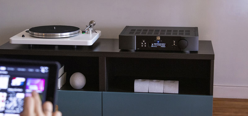 MOON ACE All in One Music Player lifestyle