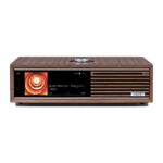 Ruark R710 in noce vista di fronte con display e lettore CD nascosto tra le doghe