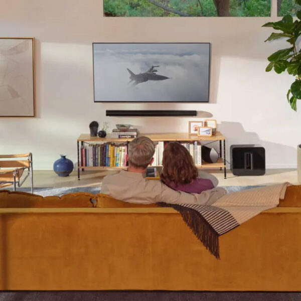 sonos-era-300-lifestyle